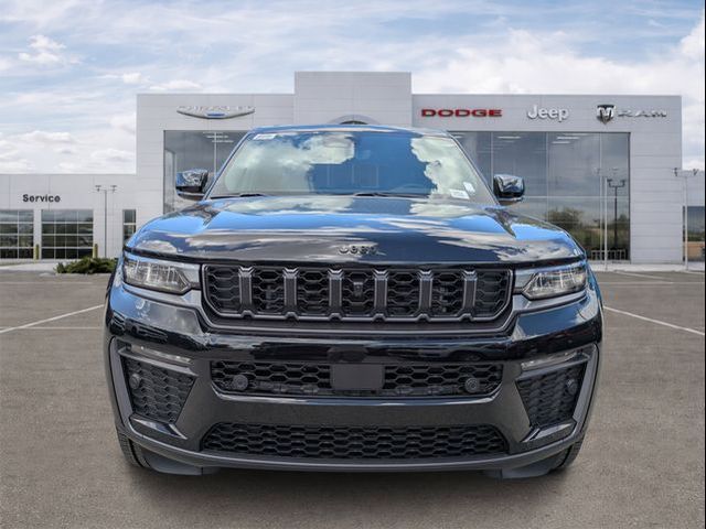 2026 Jeep Grand Cherokee 85th Anniversary Edition