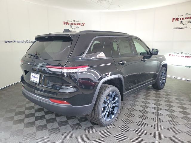 2026 Jeep Grand Cherokee 85th Anniversary Edition