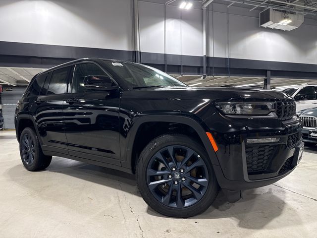 2026 Jeep Grand Cherokee 85th Anniversary Edition