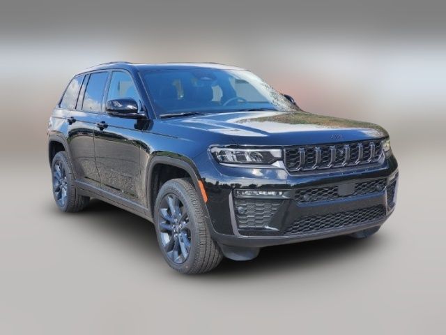 2026 Jeep Grand Cherokee 85th Anniversary Edition