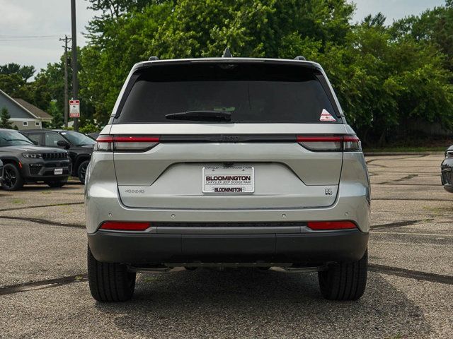 2026 Jeep Grand Cherokee 85th Anniversary Edition