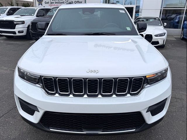 2026 Jeep Grand Cherokee Laredo