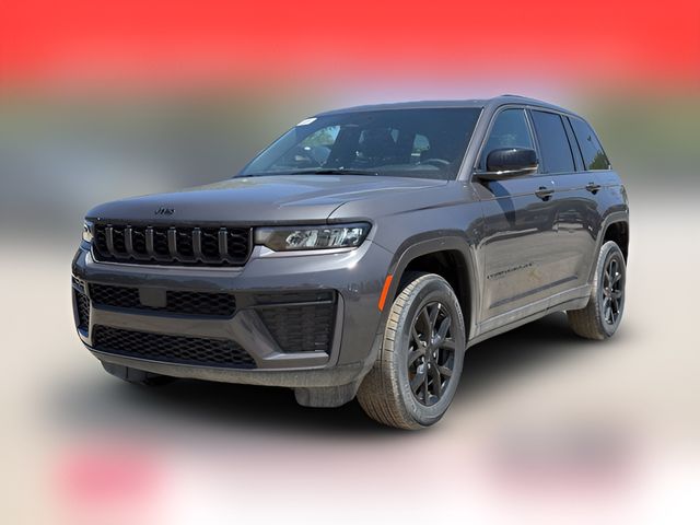 2026 Jeep Grand Cherokee Laredo Altitude