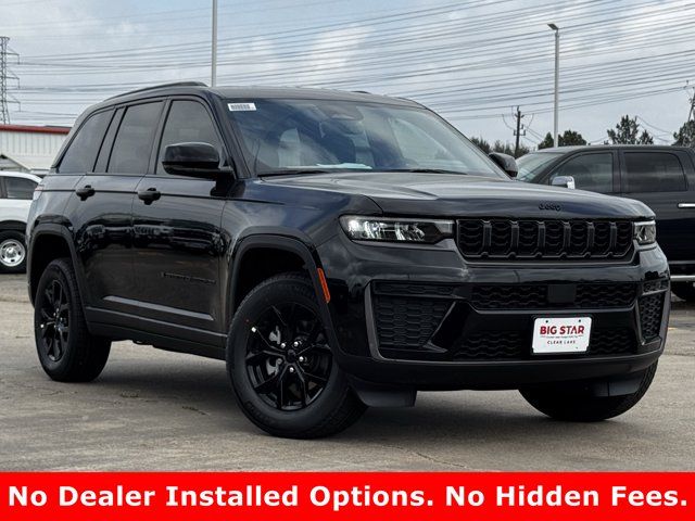 2026 Jeep Grand Cherokee Laredo Altitude