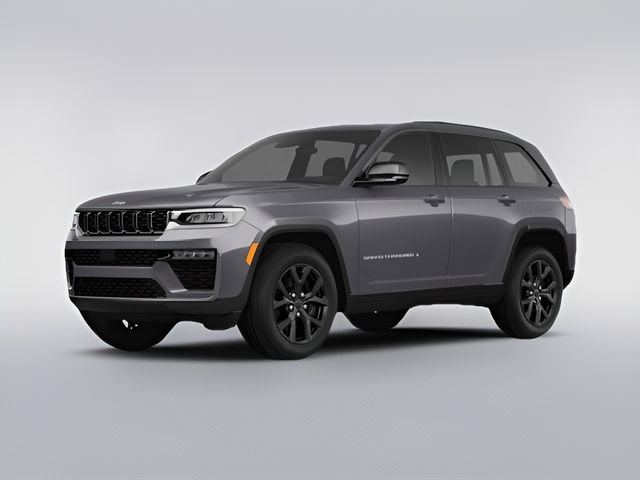2026 Jeep Grand Cherokee Laredo Altitude
