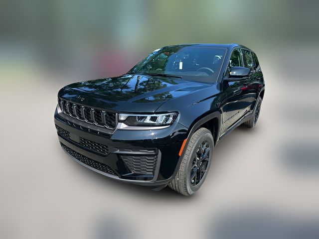 2026 Jeep Grand Cherokee Laredo Altitude