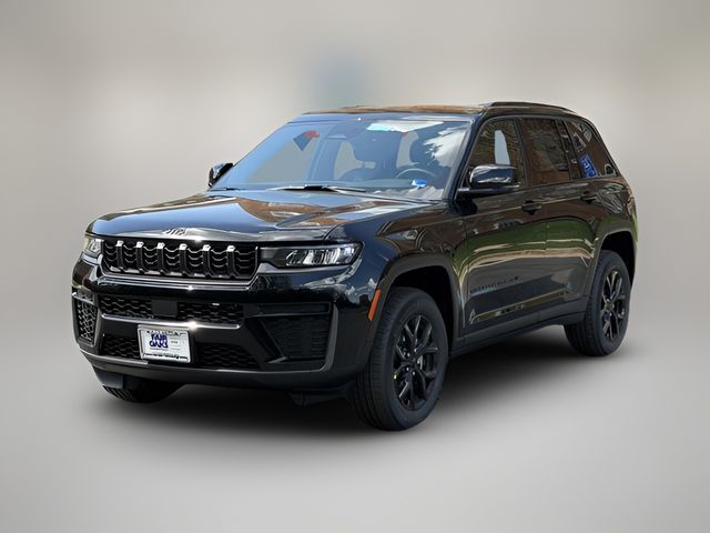 2026 Jeep Grand Cherokee Laredo Altitude