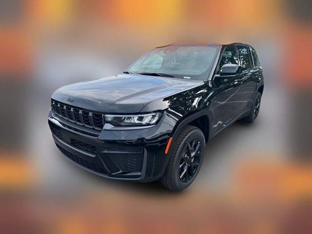 2026 Jeep Grand Cherokee Laredo Altitude