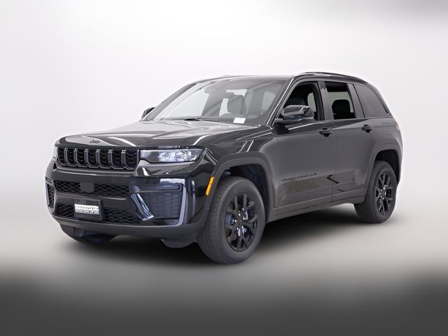 2026 Jeep Grand Cherokee Laredo Altitude