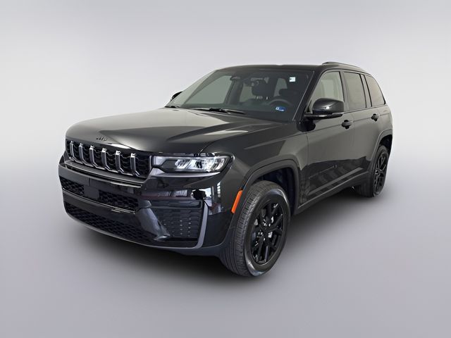 2026 Jeep Grand Cherokee Laredo Altitude