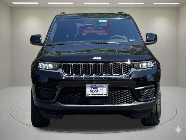 2026 Jeep Grand Cherokee Laredo X