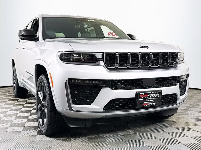 2026 Jeep Grand Cherokee Limited Reserve