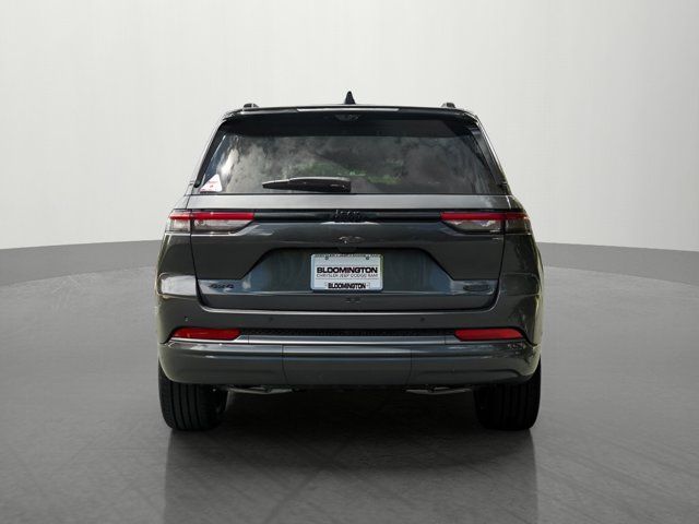 2026 Jeep Grand Cherokee Summit