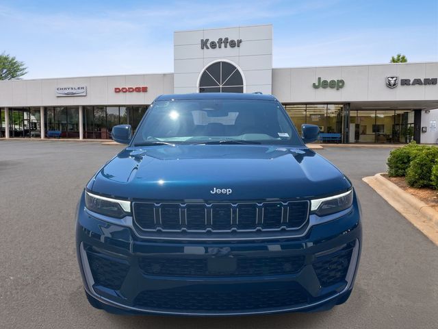 2026 Jeep Grand Cherokee Summit