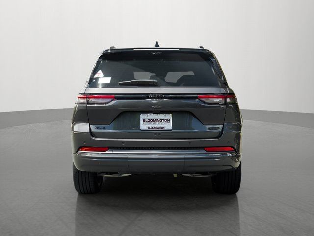 2026 Jeep Grand Cherokee Summit