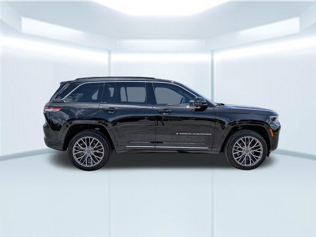 2026 Jeep Grand Cherokee Summit