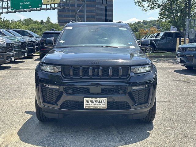 2026 Jeep Grand Cherokee L 85th Anniversary Edition