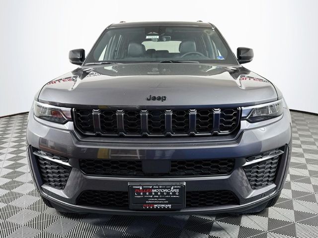 2026 Jeep Grand Cherokee L Laredo Altitude