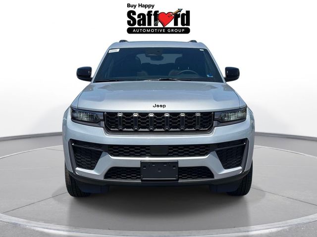 2026 Jeep Grand Cherokee L Laredo Altitude