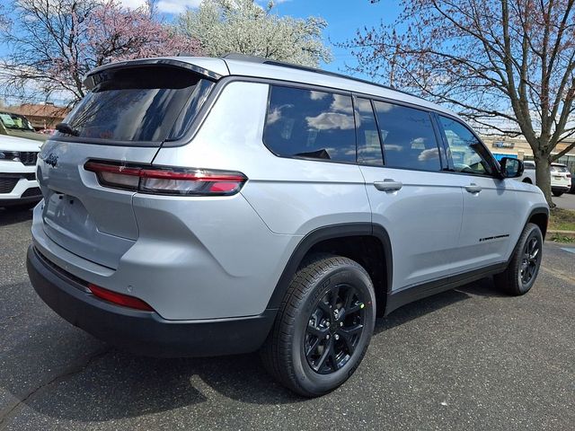 2026 Jeep Grand Cherokee L Laredo Altitude