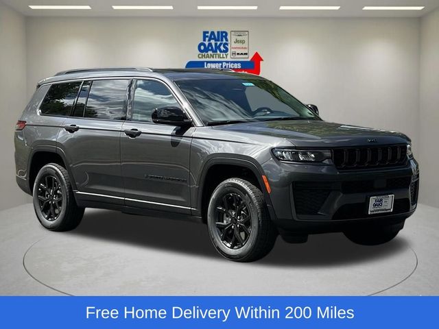 2026 Jeep Grand Cherokee L Laredo Altitude