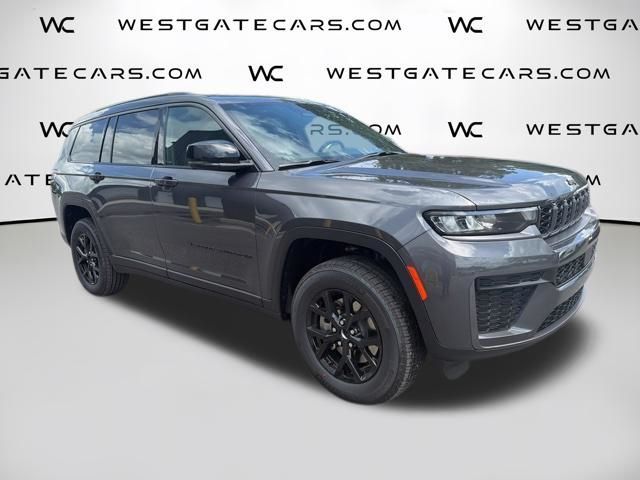 2026 Jeep Grand Cherokee L Laredo Altitude