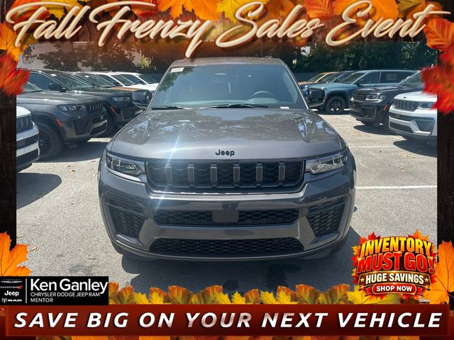 2026 Jeep Grand Cherokee L Laredo Altitude