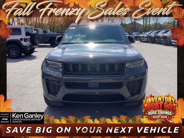 2026 Jeep Grand Cherokee L Laredo Altitude