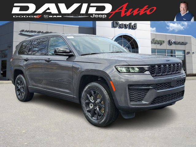 2026 Jeep Grand Cherokee L Laredo Altitude