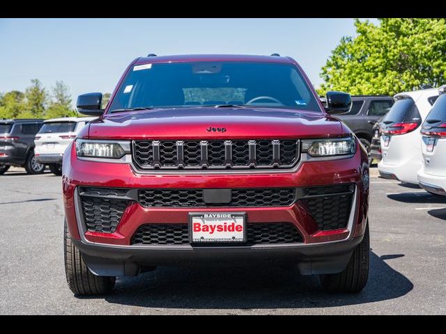 2026 Jeep Grand Cherokee L Laredo Altitude