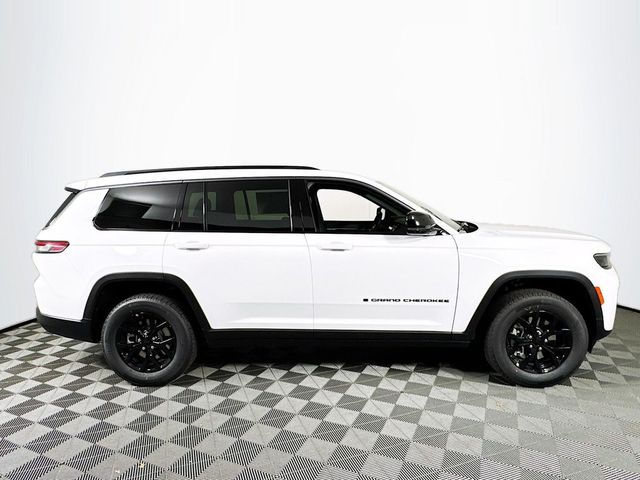 2026 Jeep Grand Cherokee L Laredo Altitude