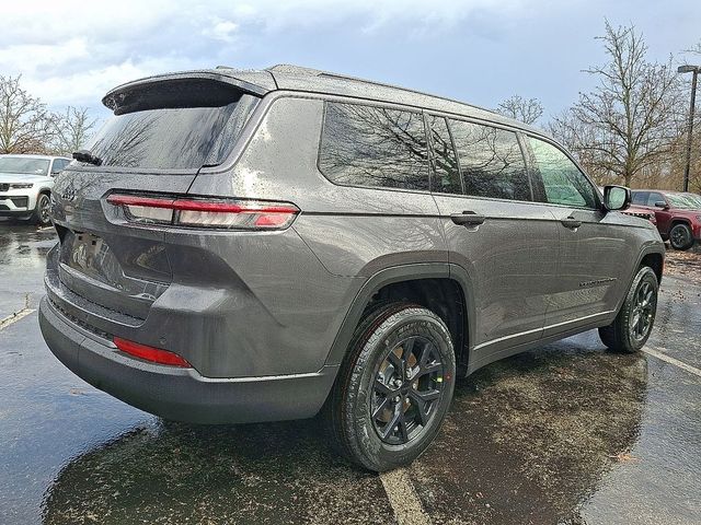 2026 Jeep Grand Cherokee L Laredo Altitude