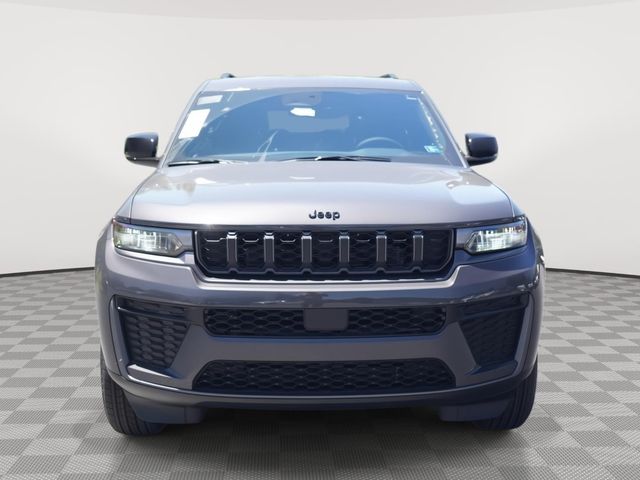 2026 Jeep Grand Cherokee L Laredo Altitude