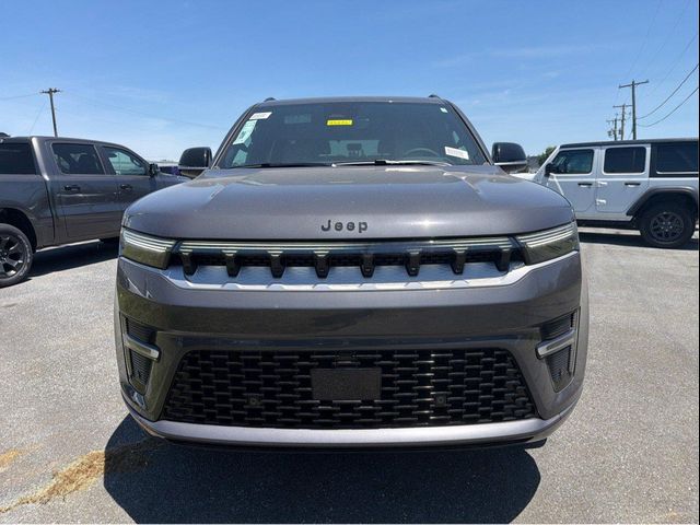 2026 Jeep Grand Wagoneer Base