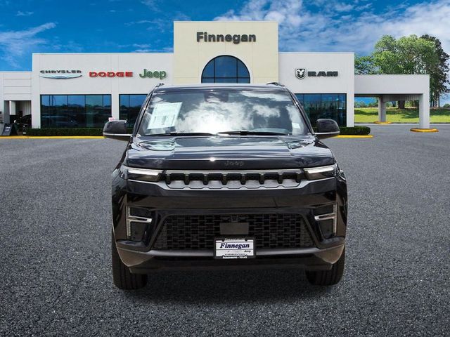 2026 Jeep Grand Wagoneer Base