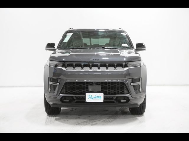 2026 Jeep Grand Wagoneer Base