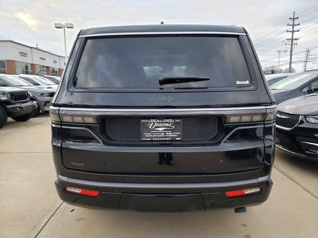 2026 Jeep Grand Wagoneer Base