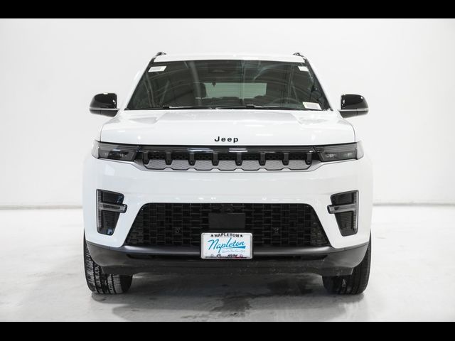 2026 Jeep Grand Wagoneer Base