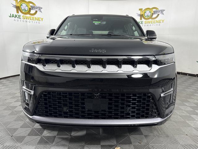 2026 Jeep Grand Wagoneer Base