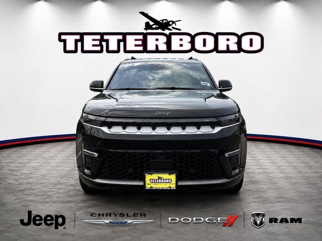 2026 Jeep Grand Wagoneer Base