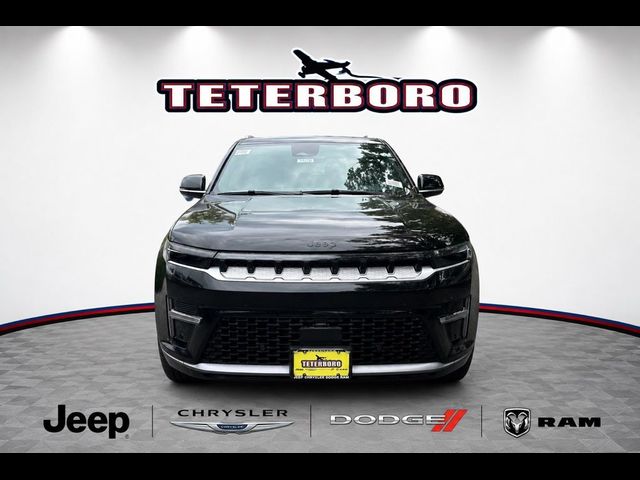 2026 Jeep Grand Wagoneer Base