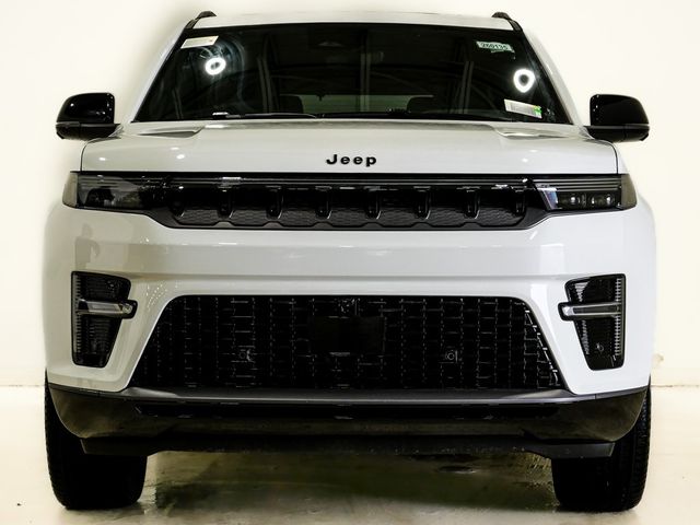 2026 Jeep Grand Wagoneer Limited Reserve