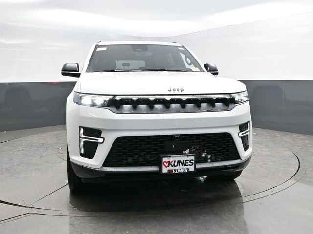 2026 Jeep Grand Wagoneer Limited Reserve