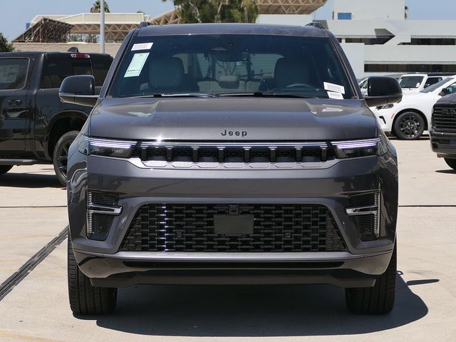 2026 Jeep Grand Wagoneer Limited Reserve