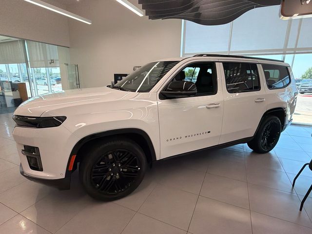 2026 Jeep Grand Wagoneer Limited Reserve