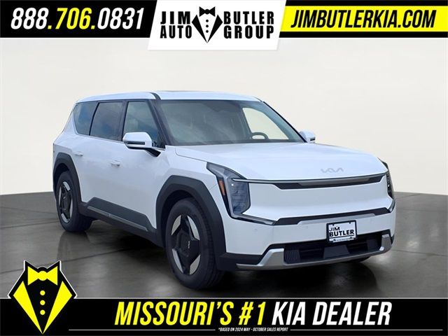 2026 Kia EV9 Light Long Range