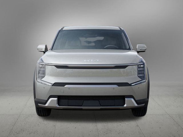 2026 Kia EV9 Light Long Range