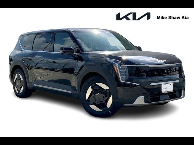 2026 Kia EV9 Light Long Range