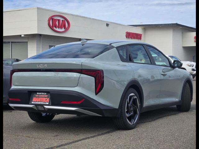 2026 Kia K4 EX