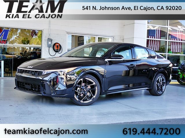 2026 Kia K4 GT-Line